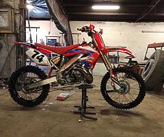 2000 Honda CR - Image 3/3