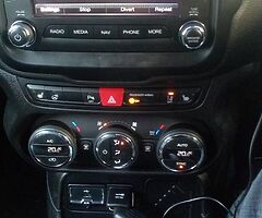 2015 Jeep renegade 1.6 diesel (limited edition) High Spec