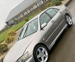 2004 LEXUS IS200 LE (low mileage)