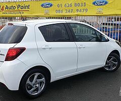 2016 TOYOTA YARIS HYBRID AUTOMATIC.