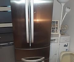 Hotpoint Quantrio Fridge Freezer