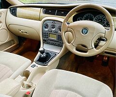 2002 Jaguar X-TYPE - Image 5/7
