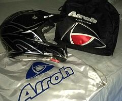 Airoh carbon MX helmet - Image 4/4