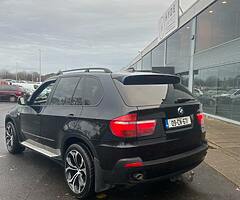 BMW X5 CREWCAB