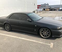 Nissan Skyline 2000