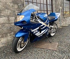 Suzuki GSXR750