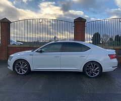 2017 Škoda Superb - Image 7/10