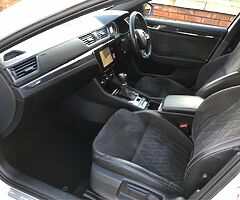 2017 Škoda Superb - Image 8/10