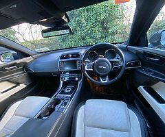 Jaguar XE R-Sport - Image 5/8