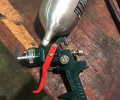 Park side spray gun