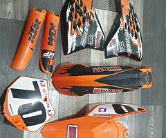 Ktm 125 plastics 150