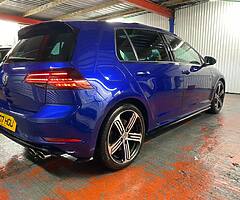 VOLKSWAGEN GOLF - Image 4/10