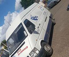 WE BUY ANY CAR - Image 7/10