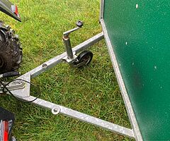 NEW 4 COMPARTMENT DOG TRAILER