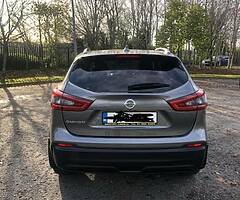 Nissan Qashqui 1.2 SV Gray 4DR Manual 182 (2018) - Image 6/10