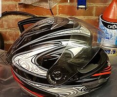 MOTORCYCLE HELMET[ NEW AND UNWORN.]