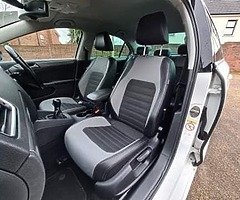VOLKSWAGEN JETTA SPORT 1.6 £20 POUND TAX - Image 5/6