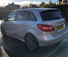 2013 MERCEDES B180 SPORT ** AUTOMATIC ** VERY LOW MILES ** FINANCE AVAILABLE - Image 6/10