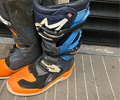Alpinestar Youth tech 7s Motocross boots 39eu   ( uk 6) - Image 4/6