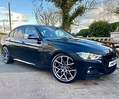 2017 BMW Series 3 - Image 3/10