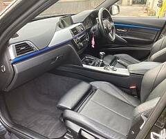 2017 BMW Series 3 - Image 6/10