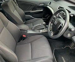 161 Honda Civic VTEC S 1.3 petrol