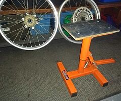 Motorcycle work bench