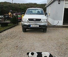 2021 Toyota Hilux - Image 4/6