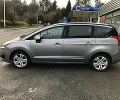2016 Peugeot 5008 High Spec Family Edition 1.6 Blue HDi 120 7 Seater Leather 2 Media Screens - Image 7/10