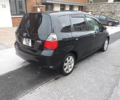 Honda fit. 1.5 .L. Automatic. 121000 miles. fully serviced. New NCT, tax-ed - Image 3/9