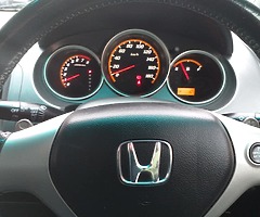 Honda fit. 1.5 .L. Automatic. 121000 miles. fully serviced. New NCT, tax-ed - Image 5/9