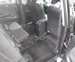 Honda fit. 1.5 .L. Automatic. 121000 miles. fully serviced. New NCT, tax-ed - Image 6/9