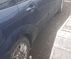 Car - Image 4/6