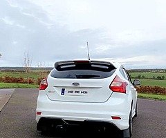 142 Ford Focus
