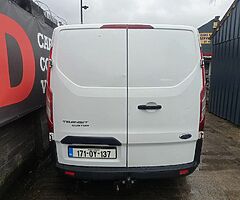 LPD CAR SALES AND COMMERCIAL VEHICLES