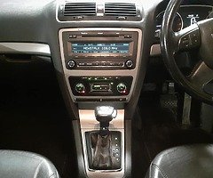 Automatic Skoda Octavia ellegance 1.9tdi - Image 4/10