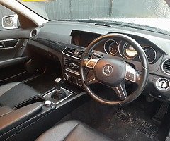 Mercedes breaking