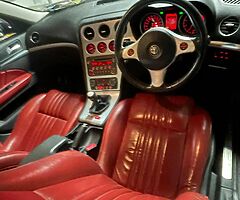 Alfa Romeo JTS Sportivo Red Interior 2006 - Image 5/6