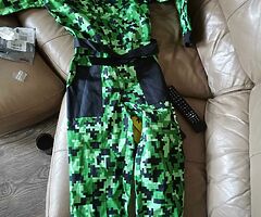 Motocross overall size 2xl youth I'd assume prob fit 13 or 14 yrs