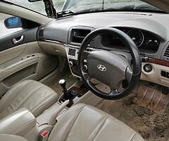 2007hyundai sonata 2.0 diesel Breaking! - Image 4/10