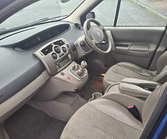 2006 Renault Scenic