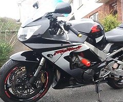 HONDA CBR 900 RR FIREBLADE