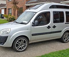 Fiat doblo 2010 high roof  5 seater