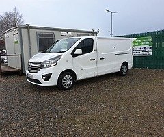 2017 VAUXHALL VIVARO SPORTIVE LWB NO VAT NO VAT NO VAT