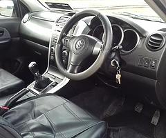 Suzuki grand vitara 4×4 - Image 9/10