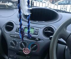 00 Toyota Yaris - Image 3/6