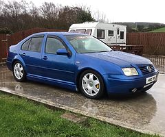 Volkswagen bora - Image 6/10