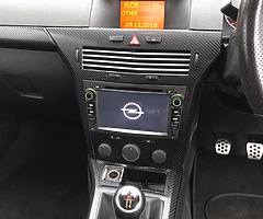 Opel Astra 1.4 - Image 8/10