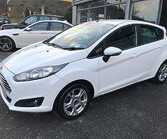 2015 Ford Focus Zetec M5 1.5 75 PS - Image 5/10