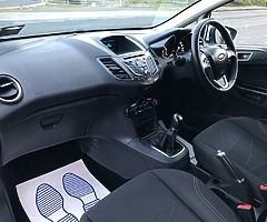 2015 Ford Focus Zetec M5 1.5 75 PS - Image 10/10
